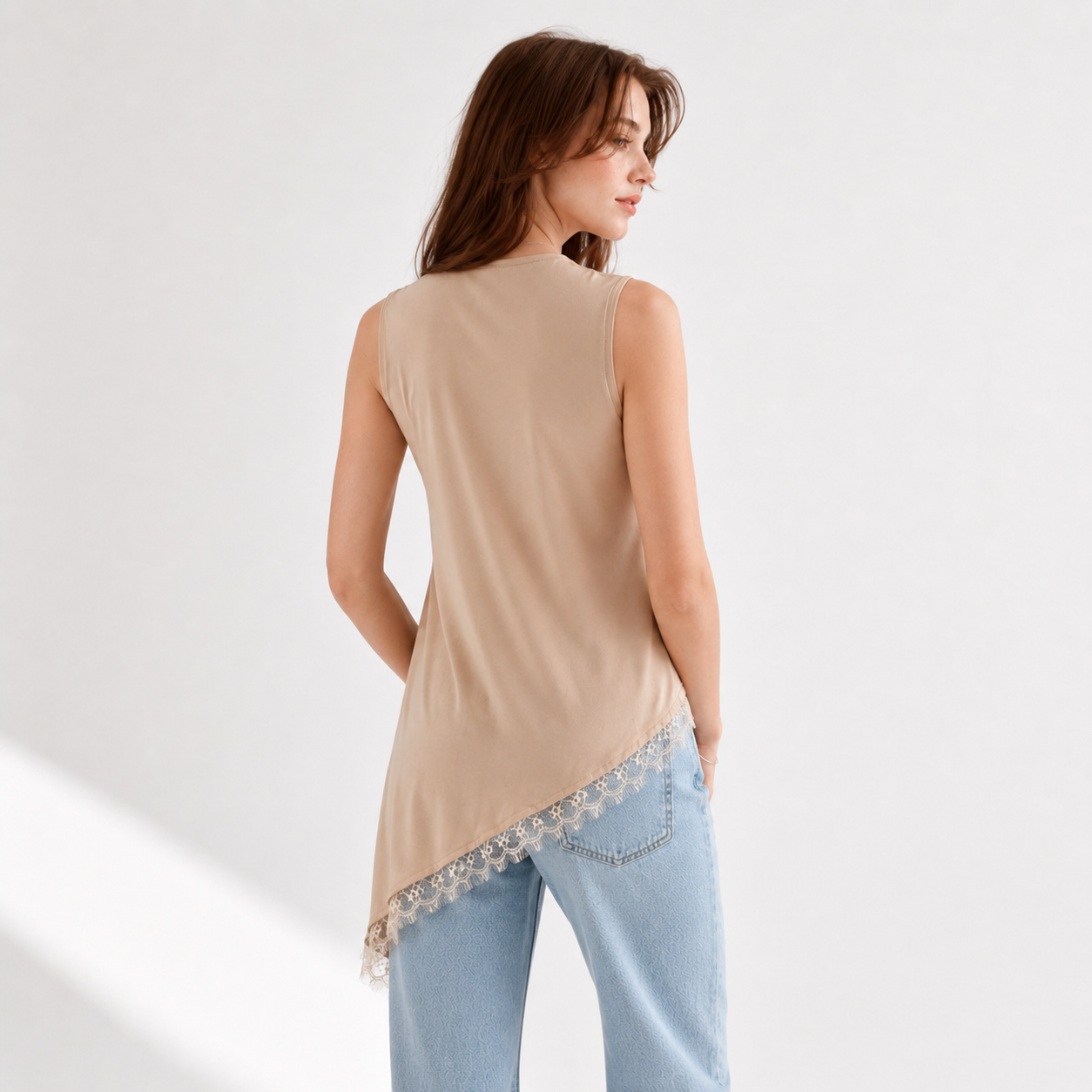 Sleeveless Lace Trim Shirt 11523