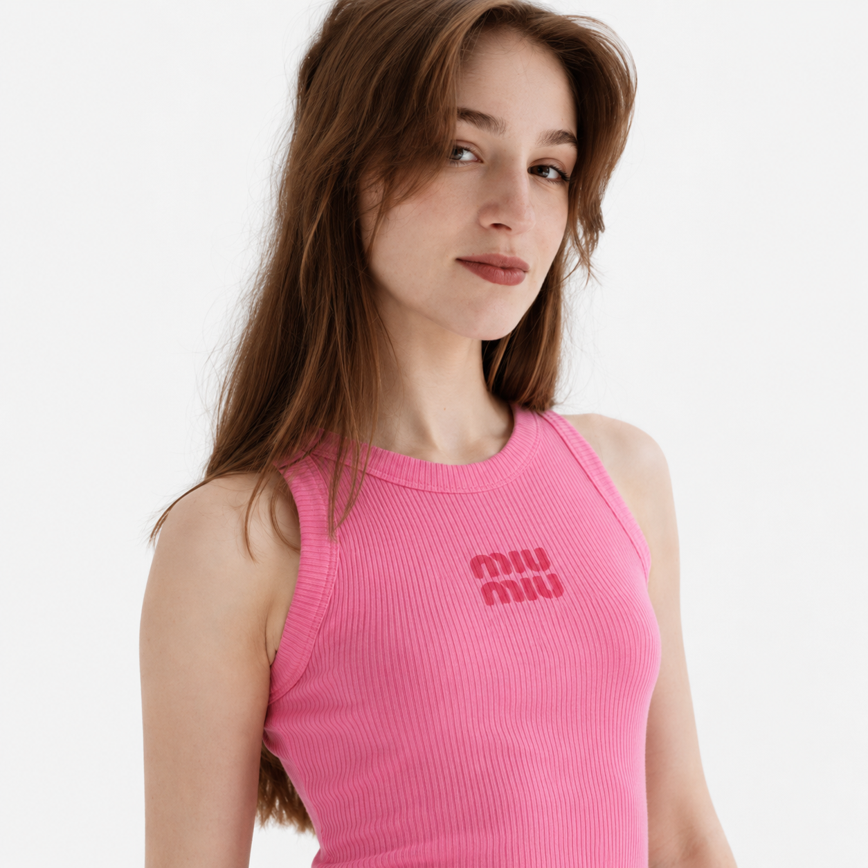 MIU Top 11022